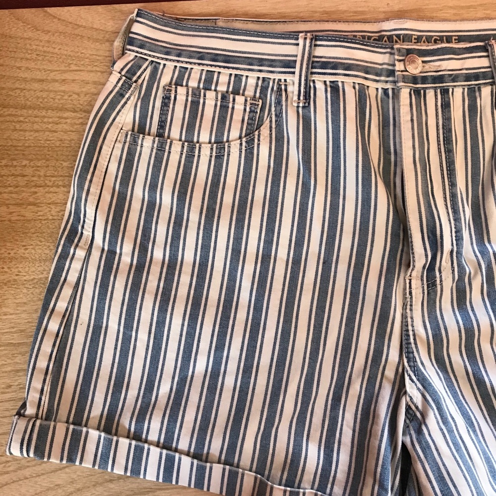 American eagle striped mom shorts